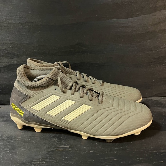 Adidas Predator 19.3 Soccer Cleats FG Men's Size 12 Green Futbol Cleats EF8208 - Picture 1 of 8